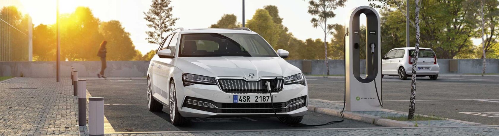 skoda superb iv som lader